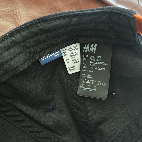 H&M hat - Picture 3 of 4